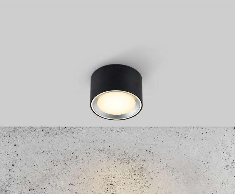 Moderner Nordlux Fallon Deckenstahler in stillvollem mattem schwarz mit warmweißer LED aus Edelstahl